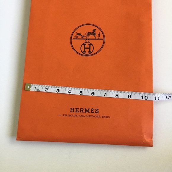 Hermes Paper Bag 16.5x11x4 in Rectangular Shopping Bag Orange Authentic w/flaw - Picture 10 of 13